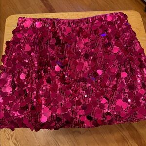 PINK MINI SKIRT! 💗